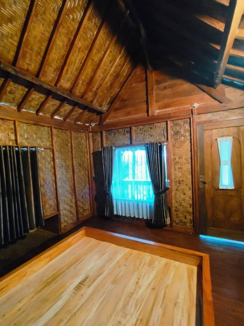 Serenity Lodge Tetebatu Lombok Quarto foto